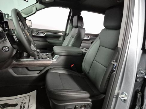 New 2026 Chevrolet Silverado 1500 LTZ w/ Z71 Off-Road Package image 16