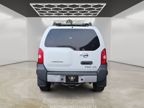 Used 2014 Nissan Xterra PRO-4X w/ Pro-4x Leather Package image 4