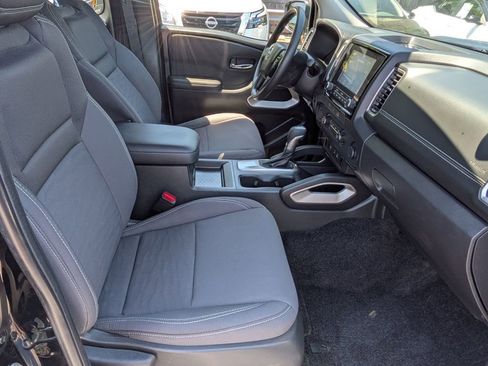 Used 2023 Nissan Frontier SV w/ Technology Package RWD image 21