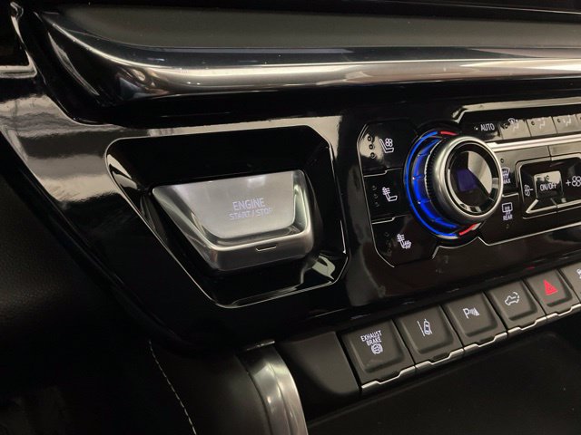 Used 2025 GMC Sierra 2500 Denali Ultimate w/ Max Trailering Package AWD/4WD image 23