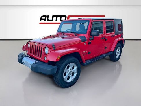 Used 2015 Jeep Wrangler Unlimited Sahara w/ Dual Top Group AWD/4WD image 3