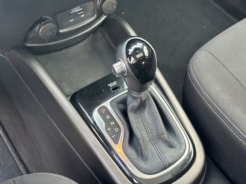 Used 2013 Kia Soul + w/ Audio Pkg image 30