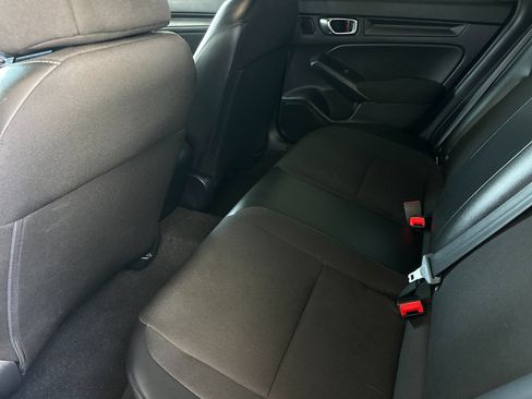 Used 2024 Honda Civic Sport image 11
