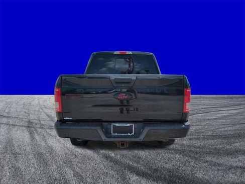 Used 2016 Ford F150 XLT w/ Equipment Group 302A Luxury AWD/4WD image 5