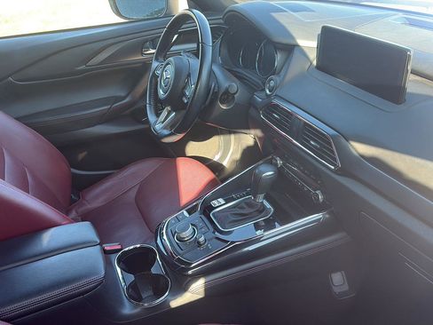 Used 2023 MAZDA CX-9 Carbon Edition image 9