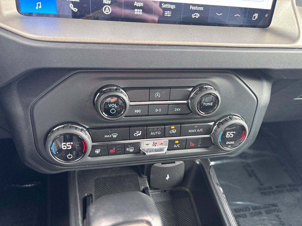 Used 2025 Ford Bronco Outer Banks AWD/4WD image 21