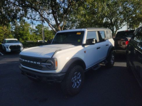 Used 2024 Ford Bronco Badlands AWD/4WD image 1