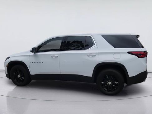 Used 2024 Chevrolet Traverse LS w/ Safety Package FWD image 6