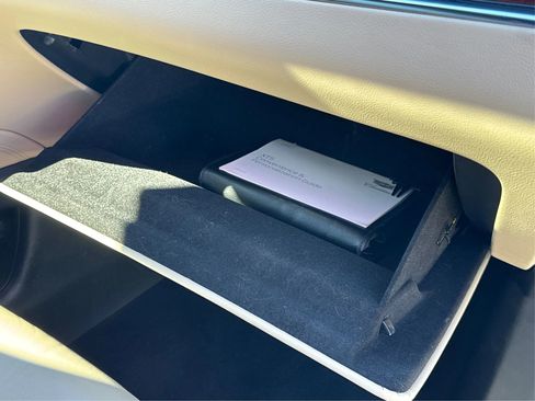 Used 2017 Cadillac XT5 Luxury w/ Driver Awareness Package image 38