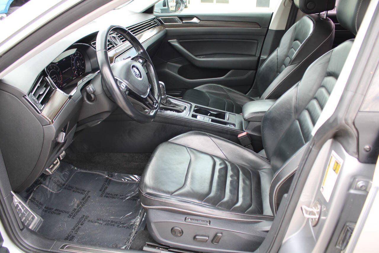 Used 2019 Volkswagen Arteon SEL FWD image 16