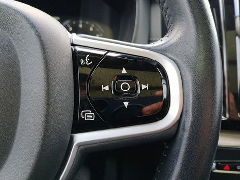 Used 2021 Volvo XC60 T6 Inscription w/ Advanced Package image 26