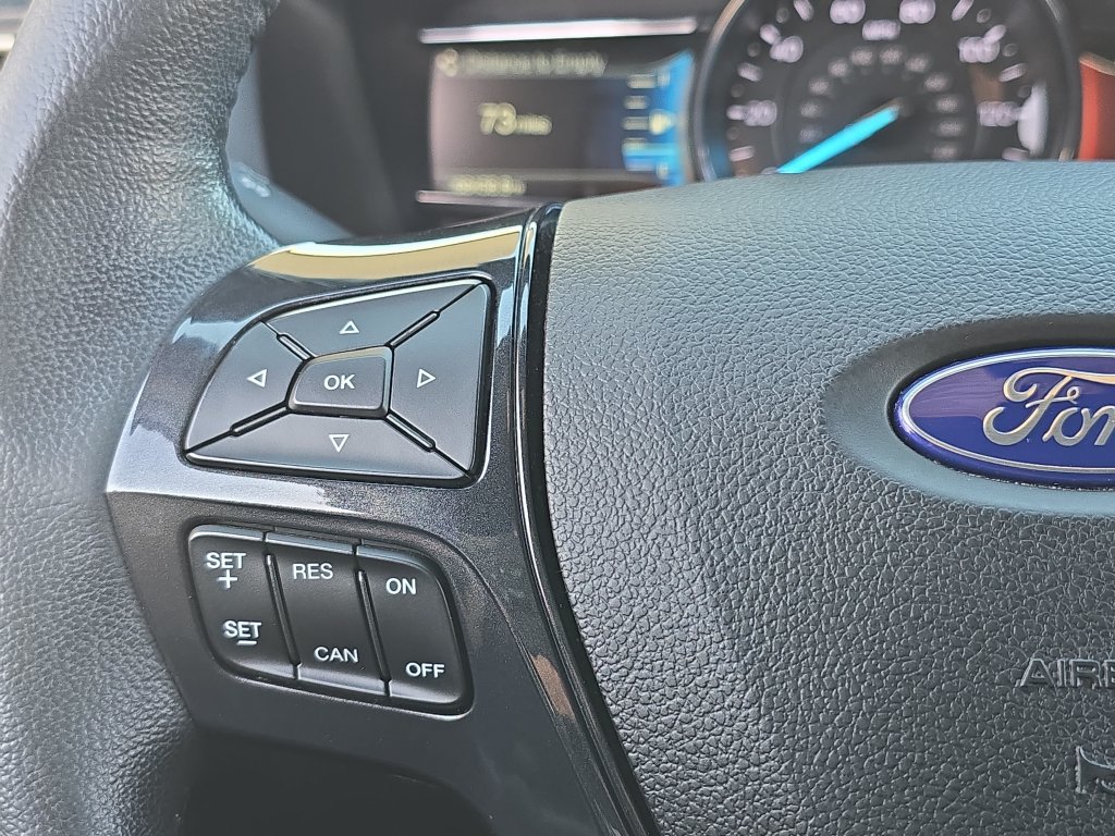 Used 2018 Ford Explorer XLT w/ Equipment Group 202A FWD image 22