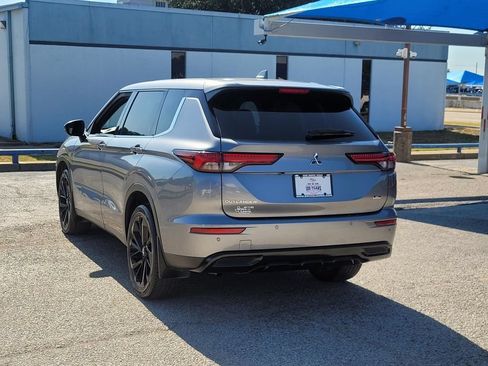 Used 2024 Mitsubishi Outlander SE FWD image 4