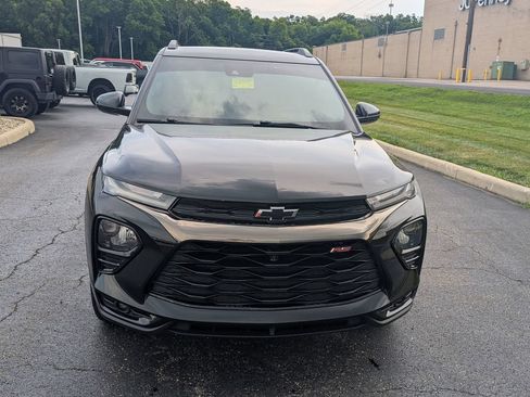 Used 2022 Chevrolet TrailBlazer RS AWD/4WD image 2