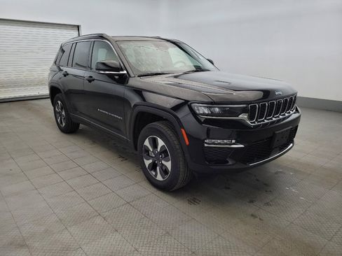 Used 2022 Jeep Grand Cherokee Limited 4xe w/ Luxury Tech Group II image 13