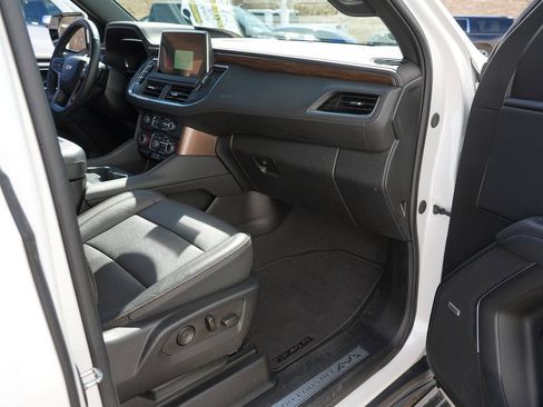 Used 2024 Chevrolet Tahoe High Country image 29