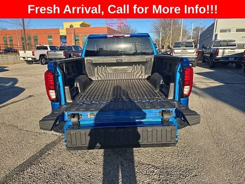Used 2022 GMC Sierra 1500 Elevation image 10
