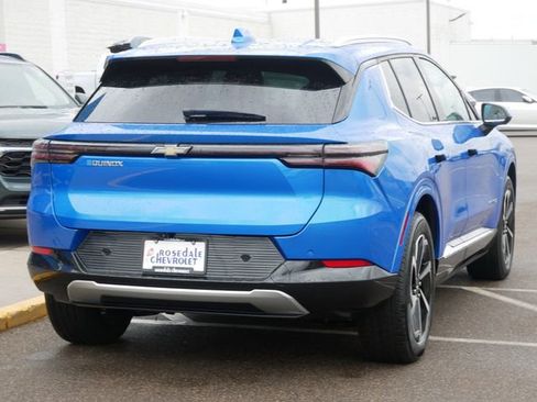 Used 2025 Chevrolet Equinox EV LT w/ Convenience Package image 27