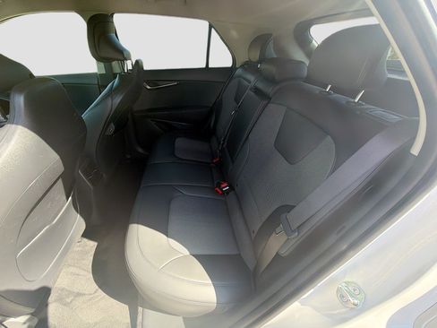 Used 2024 Kia Niro Wind FWD image 29