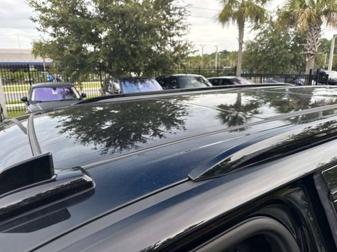 Used 2024 Cadillac Escalade Sport AWD/4WD image 35