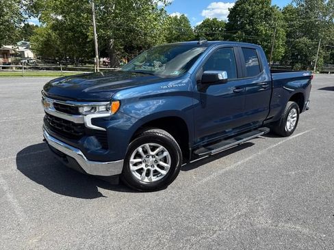 Used 2023 Chevrolet Silverado 1500 LT AWD/4WD image 1