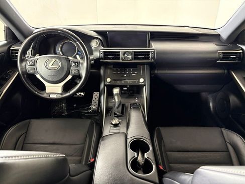 Used 2020 Lexus IS 350 F Sport w/ F Sport Package RWD image 41