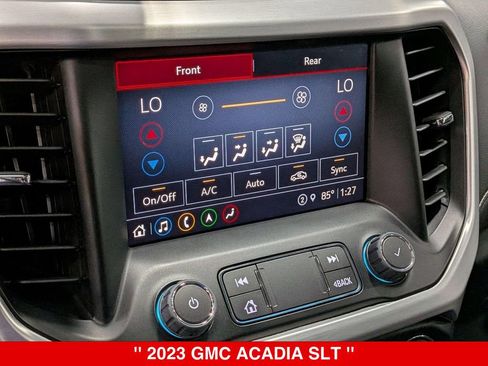 Used 2023 GMC Acadia SLT w/ Technology Package AWD/4WD image 25