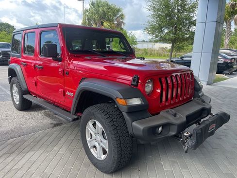 Used 2018 Jeep Wrangler Unlimited Sport S AWD/4WD image 2