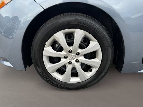 Used 2024 Toyota Corolla LE FWD image 10