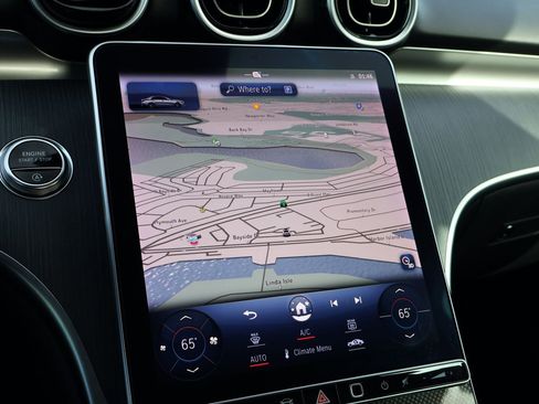 Used 2023 Mercedes-Benz C 300 Sedan image 18