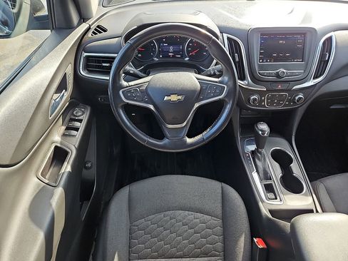 Used 2021 Chevrolet Equinox LT image 12