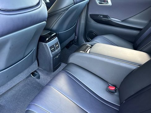 Certified 2019 Toyota Mirai image 15