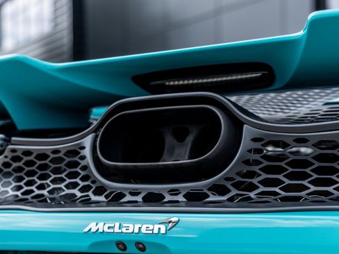 Used 2024 McLaren 750S Spider image 16