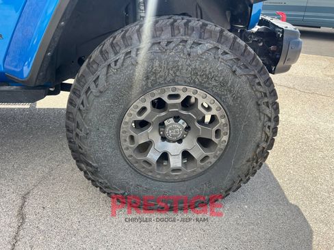 Used 2021 Jeep Wrangler Unlimited Rubicon AWD/4WD image 17