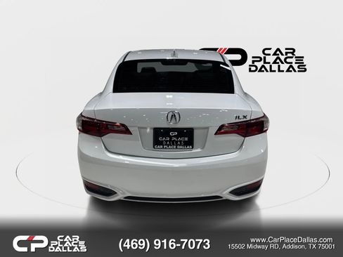 Used 2018 Acura ILX FWD image 7