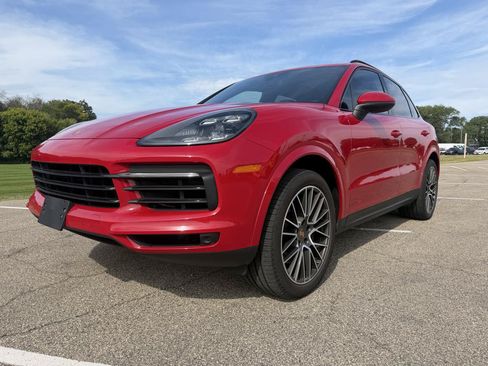 Used 2021 Porsche Cayenne AWD/4WD image 22