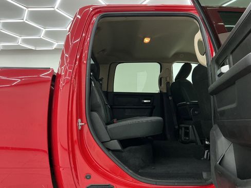 Used 2019 RAM 2500 Tradesman AWD/4WD image 23