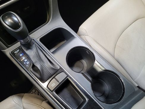 Used 2017 Hyundai Sonata Sport w/ Value Edition Package 02 image 26