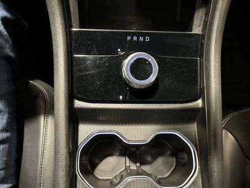 Used 2024 Jeep Grand Cherokee L Altitude image 18