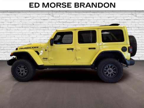 Used 2022 Jeep Wrangler Unlimited Rubicon w/ Trailer Tow Package AWD/4WD image 2