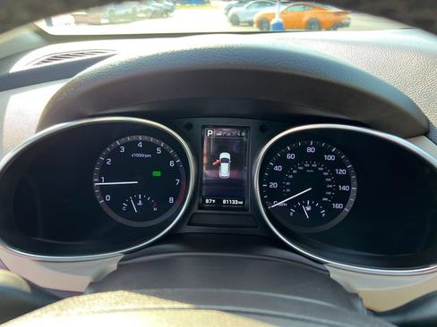Used 2019 Hyundai Santa Fe XL FWD image 14