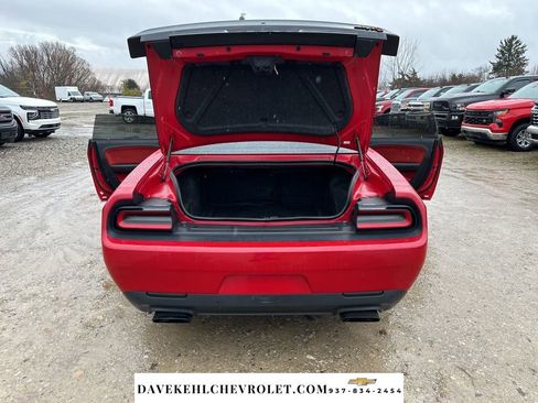 Used 2016 Dodge Challenger SRT Hellcat image 27