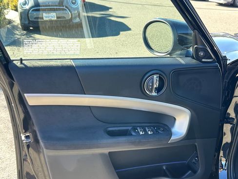 Used 2023 MINI Cooper Countryman S image 11