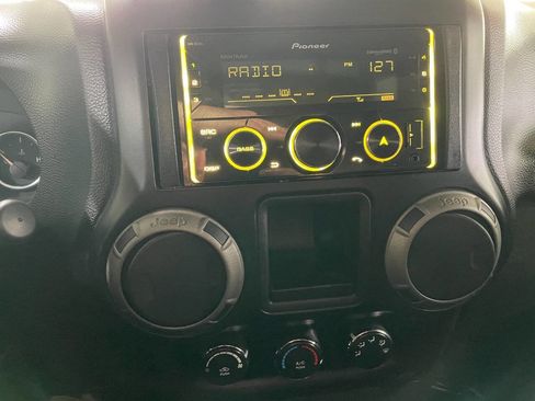 Used 2013 Jeep Wrangler Sport w/ Connectivity Group image 26