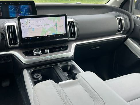 New 2026 Ford Expedition Max Platinum w/ Platinum Ultimate Package AWD/4WD image 37