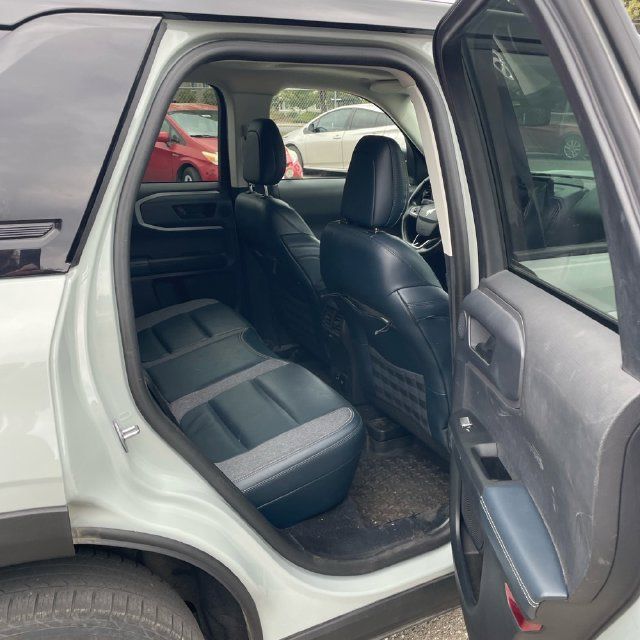 Used 2022 Ford Bronco Sport Outer Banks w/ Tech Package AWD/4WD image 5