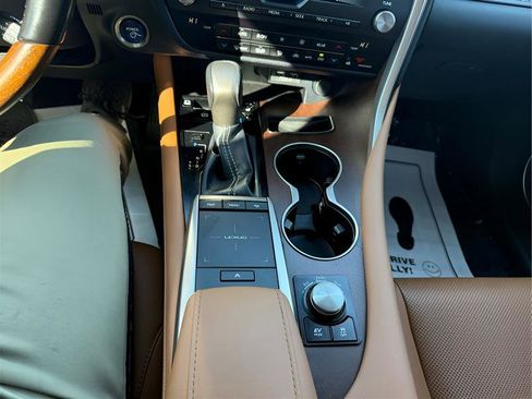 Used 2021 Lexus RX 450hL AWD w/ Premium Package image 16