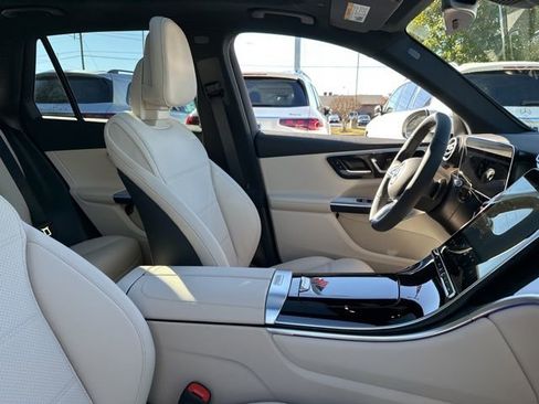 New 2026 Mercedes-Benz GLC 300 4MATIC image 33