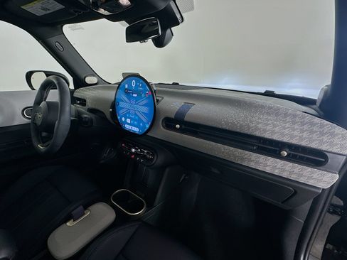 Used 2025 MINI Cooper S FWD image 42
