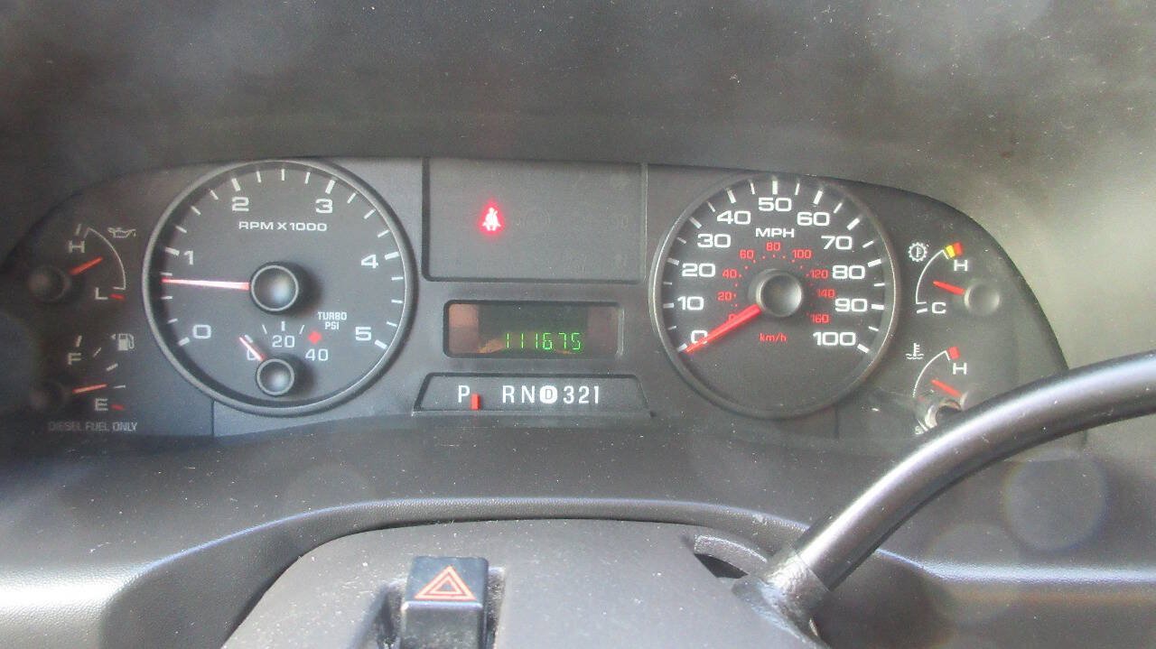 Used 2007 Ford F550 2WD Regular Cab Super Duty image 36